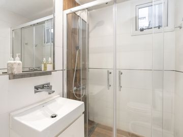 VENTA DEPTO 4 AMB COCHERA Y AMENITIES, FLORES