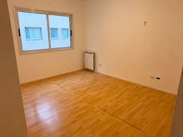 3 AMBIENTES CON COCHERA Y AMENITIES