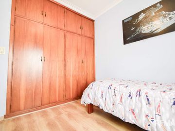 CASA 4 AMBIENTES EN VENTA EN ADROGUE