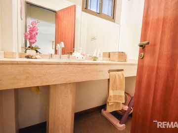 CASA 4 AMBIENTES EN VENTA EN ADROGUE