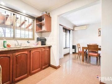 CASA 4 AMBIENTES EN VENTA EN ADROGUE