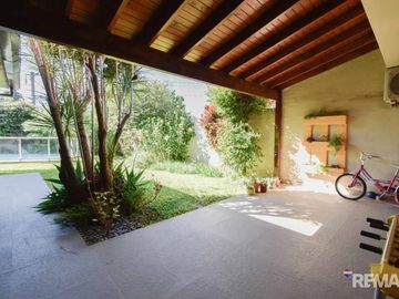 CASA 4 AMBIENTES EN VENTA EN ADROGUE
