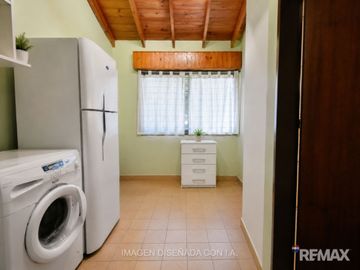 CASA 4 AMBIENTES EN VENTA EN ADROGUE