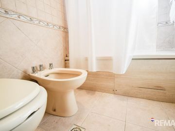 CASA 4 AMBIENTES EN VENTA EN ADROGUE