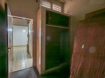 Venta PH Tipo Casa con Local y Garaje