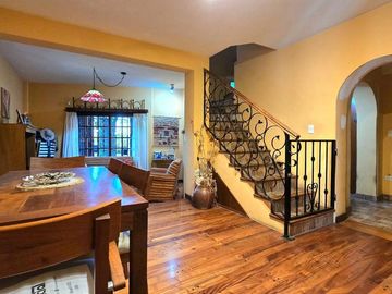 VENTA CASA 4 AMB PARQUE  V.PUEYRREDÓN A.CREDITO