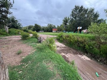 VENTA TERRENO CON PILETA A METROS DEL CARCARAÑA