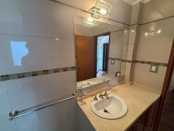 VENTA HERMOSA CASA EN ARROYITO 3 DORMITORIOS