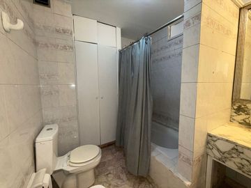 VENTA DEPTO. 3 AMBTES.C/COCHERA Y BAULERA-LANUSITA