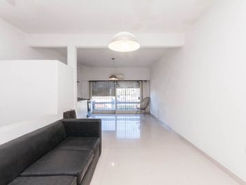 VENTA GALPÓN CON PH 4 AMB Y QUINCHO PLANTA ALTA