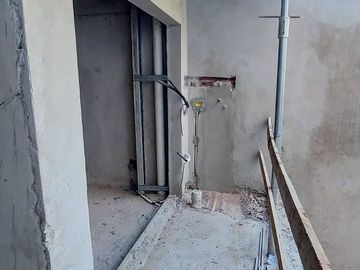 VENTA DOS A AMBIENTES en Monte Castro a estrenar