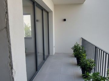 VENTA DOS A AMBIENTES en Monte Castro a estrenar