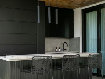 ALQUILER CASA AL LAGO BARRIO COSTAS PUERTOS