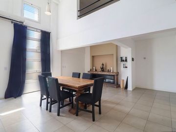 Venta depto 5amb Icon Arcos Pilar c/cochera