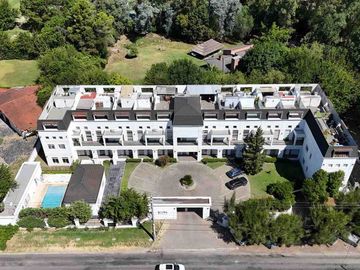 Venta depto 5amb Icon Arcos Pilar c/cochera