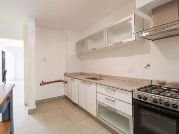 Venta depto 5amb Icon Arcos Pilar c/cochera