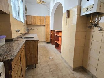 Depto 3 ambientes en venta en Palermo muy luminoso
