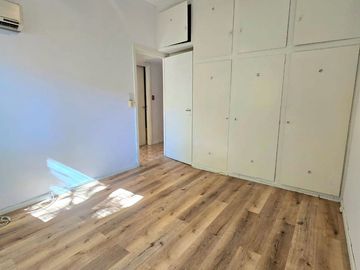 Depto 3 ambientes en venta en Palermo muy luminoso
