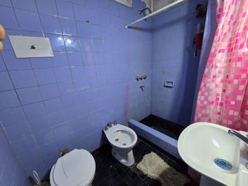 VENTA DE DOS CASAS EN VILLA ADELINA  LOTE 237 M2