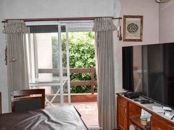 VENTA DE DOS CASAS EN VILLA ADELINA  LOTE 237 M2