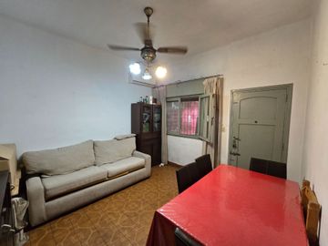 VENTA DE DOS CASAS EN VILLA ADELINA  LOTE 237 M2