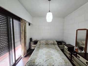 VENTA DE DOS CASAS EN VILLA ADELINA  LOTE 237 M2