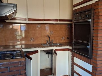 VENTA  DE DEPARTAMENTO  3 AMBIENTES