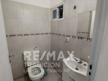 Local Comercial con terreno en Venta Macrocentro