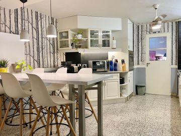 VENTA DPTO 6 AMB C/ COCHERA APTO PROF ALTO PALERMO