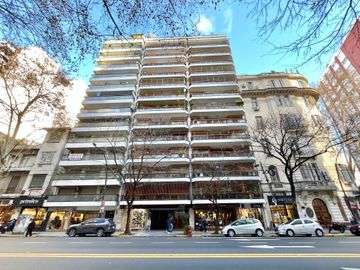 VENTA DPTO 6 AMB C/ COCHERA APTO PROF ALTO PALERMO