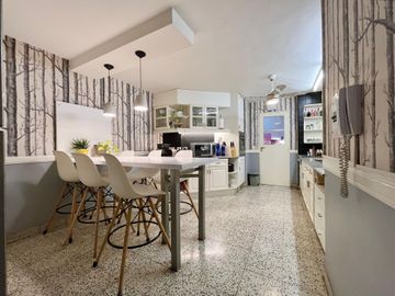 VENTA DPTO 6 AMB C/ COCHERA APTO PROF ALTO PALERMO