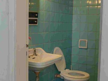 VENDE LOCAL COMERCIAL GODOY CRUZ CALLE SAN MARTIN