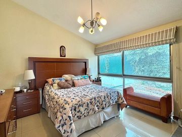 Bugambilias dentro de Condominio Santa Fe, casa en venta