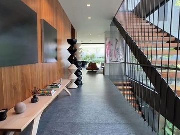 Espectacular Residencia Inteligente en Venta en Las Lomas, Club de Golf