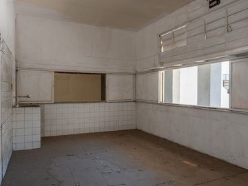 Edificio en venta frente a la rotonda de los hombres ilustres de Jalisco