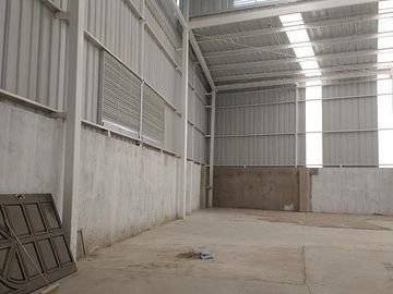 Bodega en venta en la Joyita Lomas de Tesistan