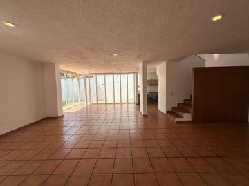 Casa en renta en Valle Real