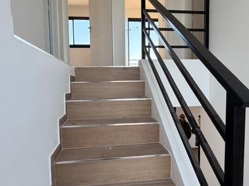 Casa en San Sebastián a Estrenar | en Venta Área 1 | Jardín con Pileta