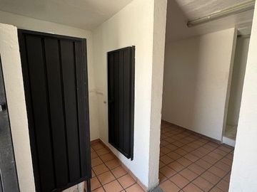 Renta Bodega Comercial en Santa Fe