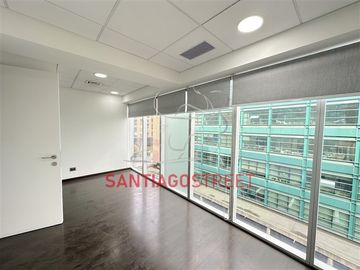 Oficina en Arriendo en LAS CONDES 10465