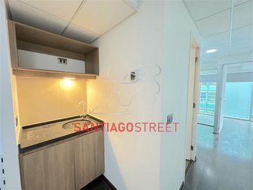 Oficina en Arriendo en LAS CONDES 10465