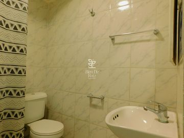 Amplio Local Comercial en arriendo