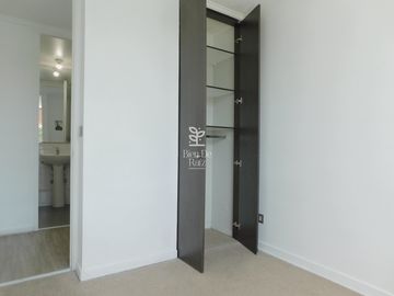 Departamento en Venta Metro Cerro Blanco