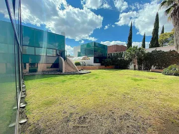 Casa en venta en Ciudad Satelite, Naucalpan de Juárez, México