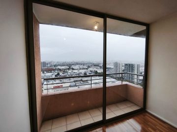 Departamento Remodelado en San Joaquín 2D / 2B