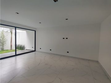 Casa en Venta En Parque Cuernavaca Lomas de Angelopolis