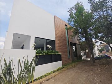 Casa en Venta En Parque Cuernavaca Lomas de Angelopolis