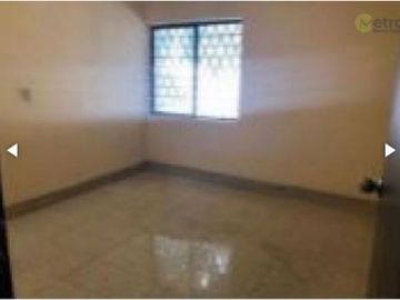 CASA LOCAL PARA OFICINAS 4  PRIVADOS  MITRAS CENTRO $ 47.500