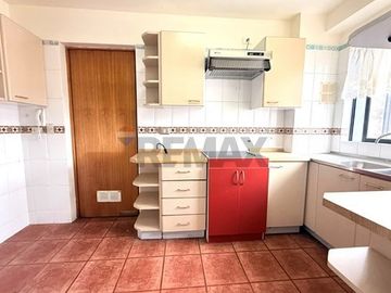 Amplio departamento en Avenida Brasil