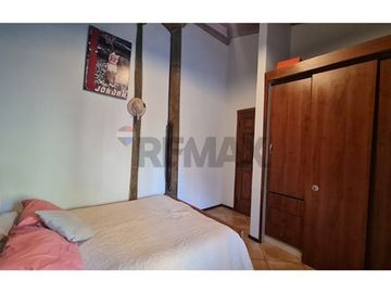Parcela Urbana 4 hab y piscina en  Buin